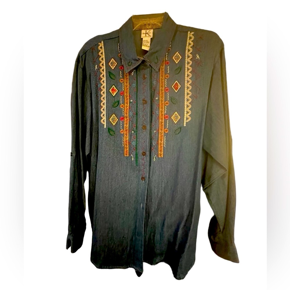 NWT Koret Stephanie K Denim Chambray Button Down Embroidered Shirt Large